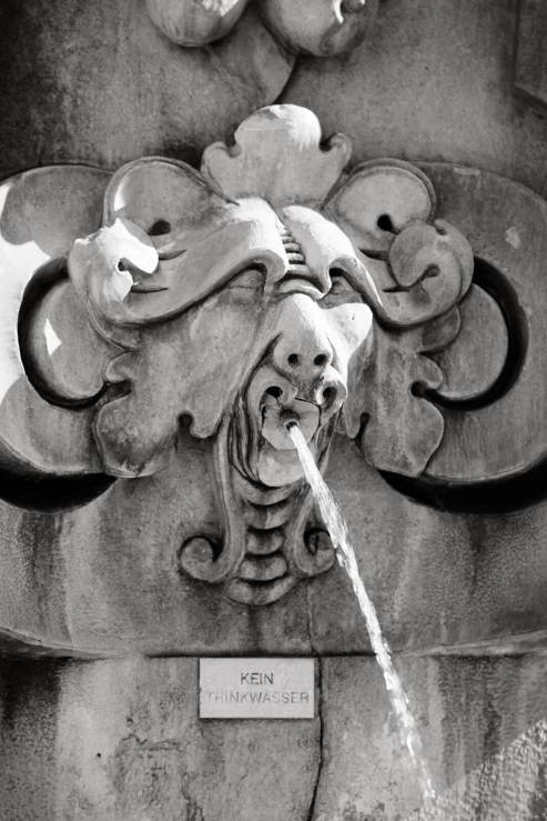 Sculpture fontaine à Linz pas d'eau potable